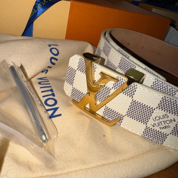 Louis Vuitton Damier Azur LV Initiales Belt - Picture 2 of 9